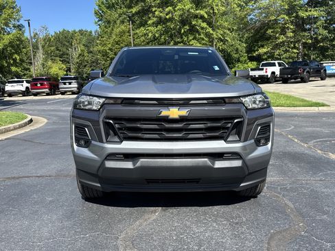 Used 2024 Chevrolet Colorado LT w/ LT Convenience Package RWD image 2