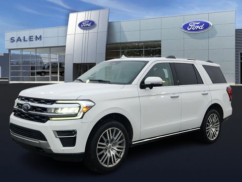 Certified 2023 Ford Expedition Limited image 7