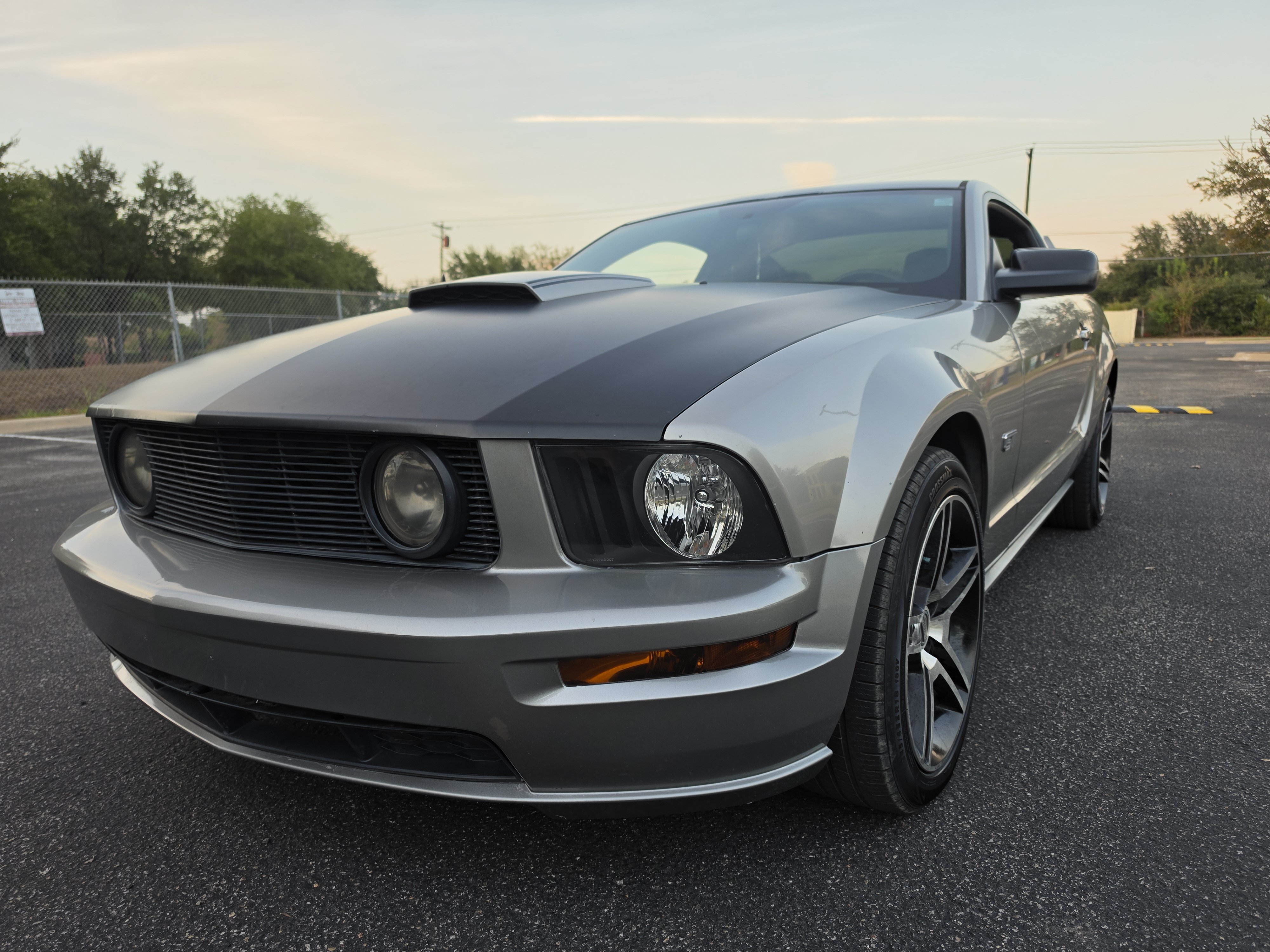 Used 2008 Ford Mustang GT Premium RWD image 3