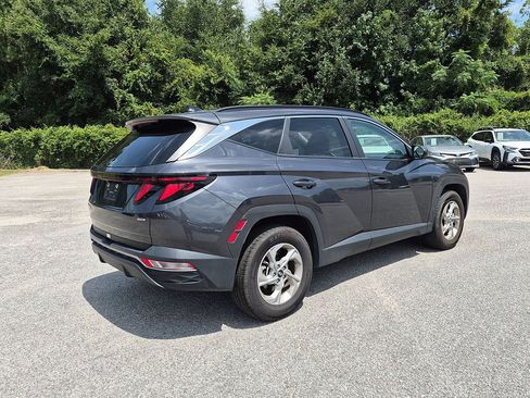 Used 2024 Hyundai Tucson SEL AWD/4WD image 3
