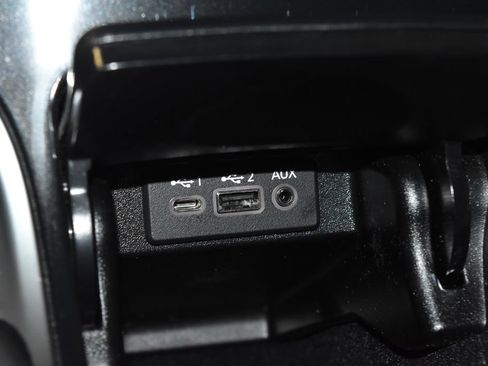 Certified 2023 Nissan Maxima Platinum w/ Sport Mat Group FWD image 12