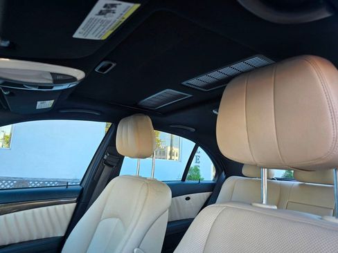 Used 2008 Mercedes-Benz E 550 Sedan image 24