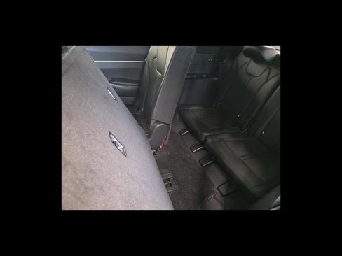 Used 2024 Kia Sorento S w/ Panoramic Sunroof Package AWD/4WD image 17