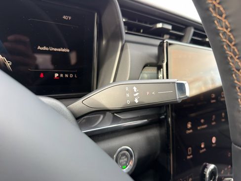 New 2026 GMC Terrain AT4 w/ Technology Package II AWD/4WD image 21