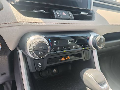 Used 2023 Toyota RAV4 XLE Premium AWD/4WD image 19