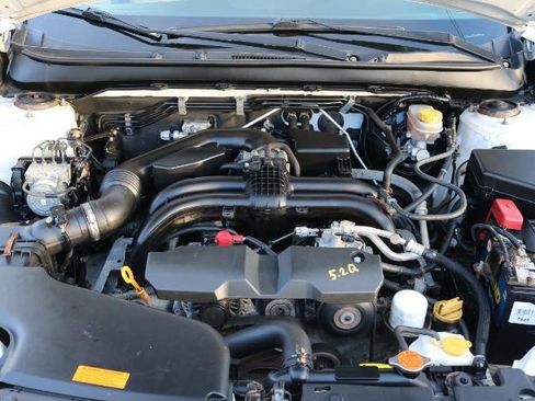 Used 2015 Subaru Outback 2.5i Limited image 21