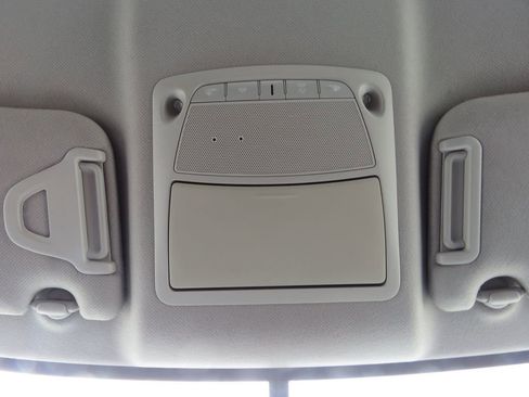 Used 2014 Nissan Sentra S FWD image 25