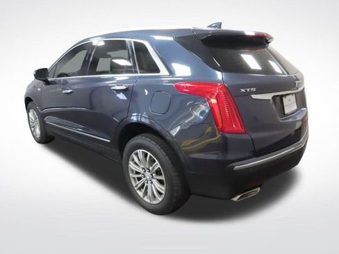 Used 2019 Cadillac XT5 Luxury image 3