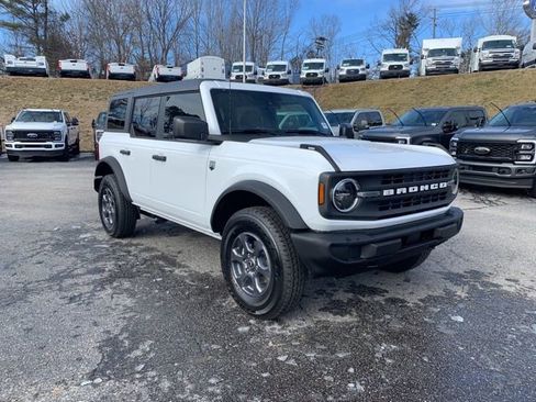New 2025 Ford Bronco Big Bend image 2