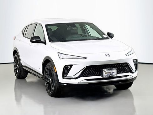 Used 2025 Buick Envista Sport Touring w/ Convenience I Package image 1