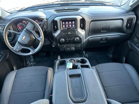 Used 2024 Chevrolet Silverado 1500 Custom image 17