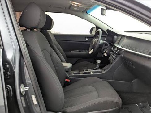 Used 2020 Kia Optima LX FWD image 17