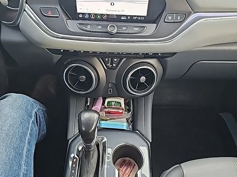 Used 2019 Chevrolet Blazer LT w/ Sun and Wheels Package image 12