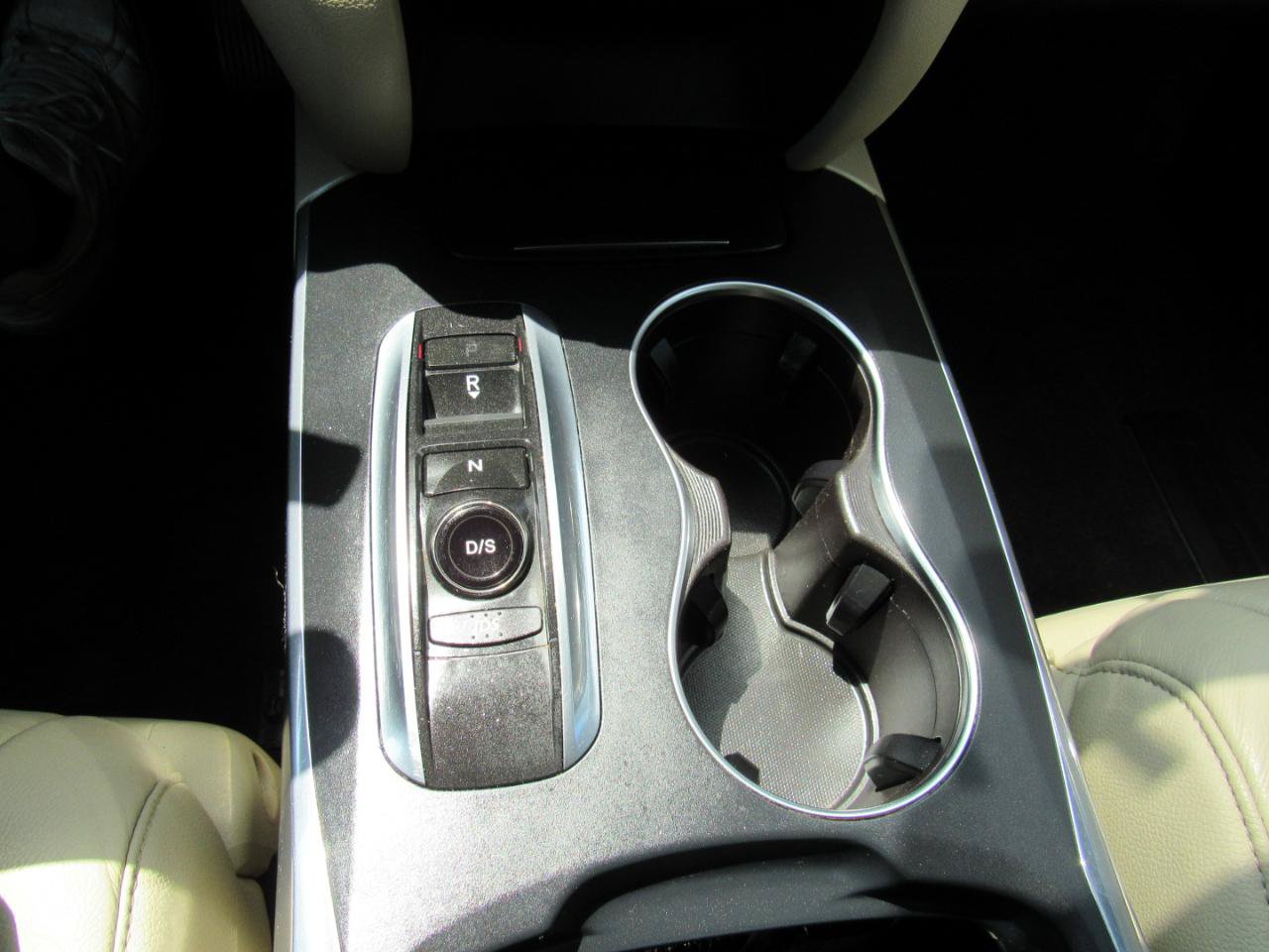 Used 2016 Acura MDX SH-AWD image 27