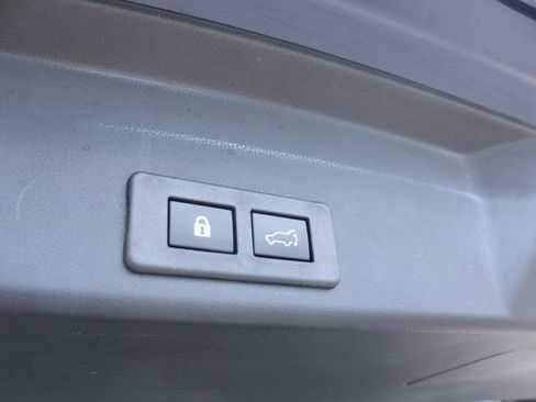 Certified 2025 Subaru Ascent Premium w/ Popular Package #1 image 6