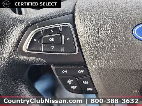 Used 2018 Ford Focus SE image 18