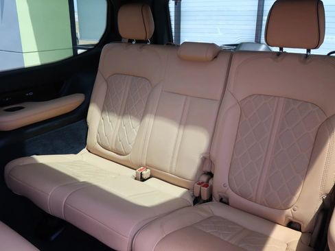 Used 2024 Jeep Grand Wagoneer Series III w/ Quick Order Packagew 28T AWD/4WD image 25