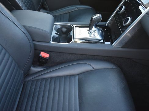 Used 2022 Land Rover Discovery Sport S image 27