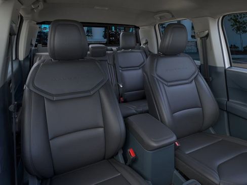 New 2026 Ford Maverick Lariat w/ Black Appearance Package image 10