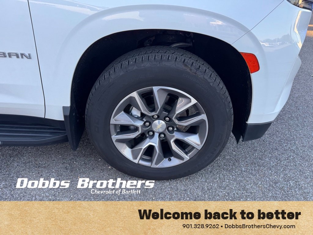 Used 2022 Chevrolet Suburban LT w/ LT Signature Package AWD/4WD image 10