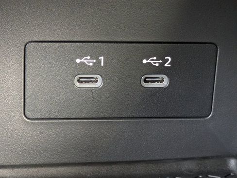 New 2026 Nissan Pathfinder S image 18