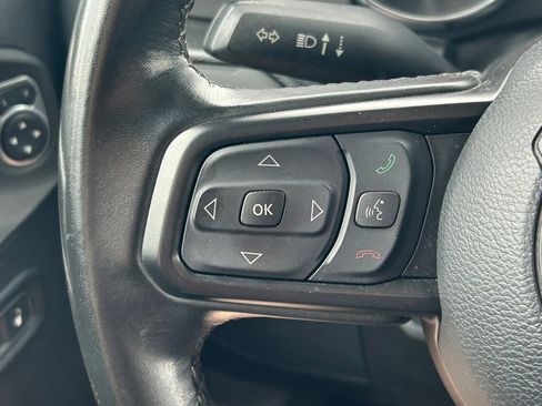 Used 2022 Jeep Gladiator Sport AWD/4WD image 34