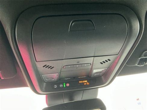 Certified 2024 Cadillac XT4 Premium Luxury image 26