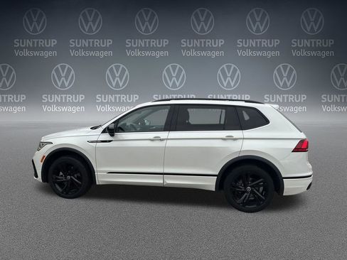 Used 2024 Volkswagen Tiguan SE R-Line w/ MDO Package, Two-Row AWD/4WD image 36