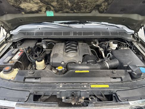 Used 2004 Nissan Titan SE image 30