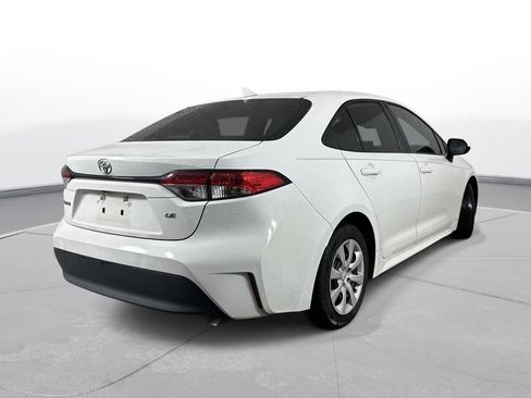 Used 2024 Toyota Corolla LE FWD image 6