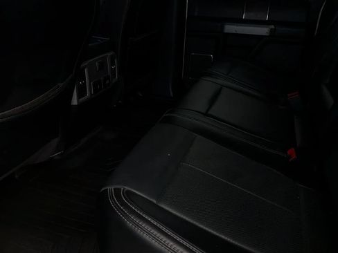 Used 2020 Ford F250 Lariat w/ Lariat Value Package AWD/4WD image 41