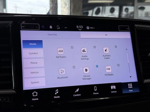 Used 2022 Chrysler Pacifica Touring-L image 50