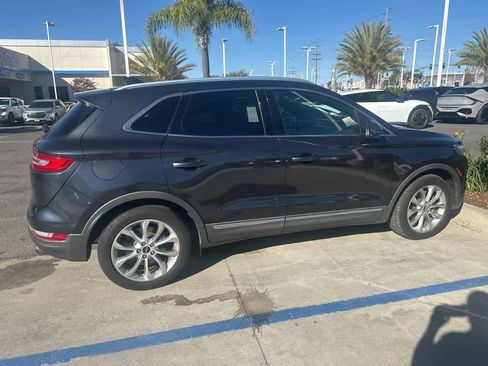 Used 2015 Lincoln MKC FWD w/ Equipment Group 101A Select image 3