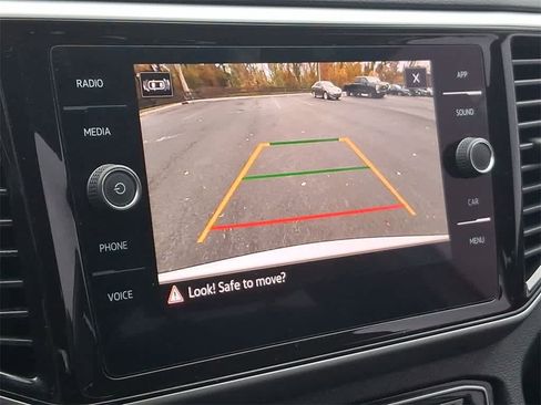 Used 2022 Volkswagen Atlas SE image 21