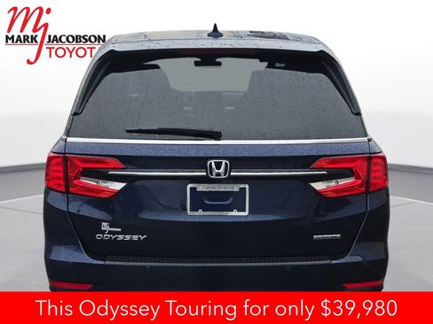 Used 2024 Honda Odyssey Touring image 11