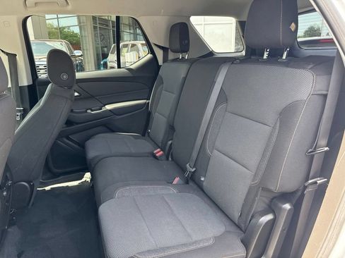 Used 2018 Chevrolet Traverse LS FWD image 14