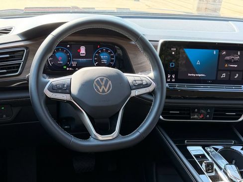 Certified 2026 Volkswagen Atlas SE AWD/4WD image 13