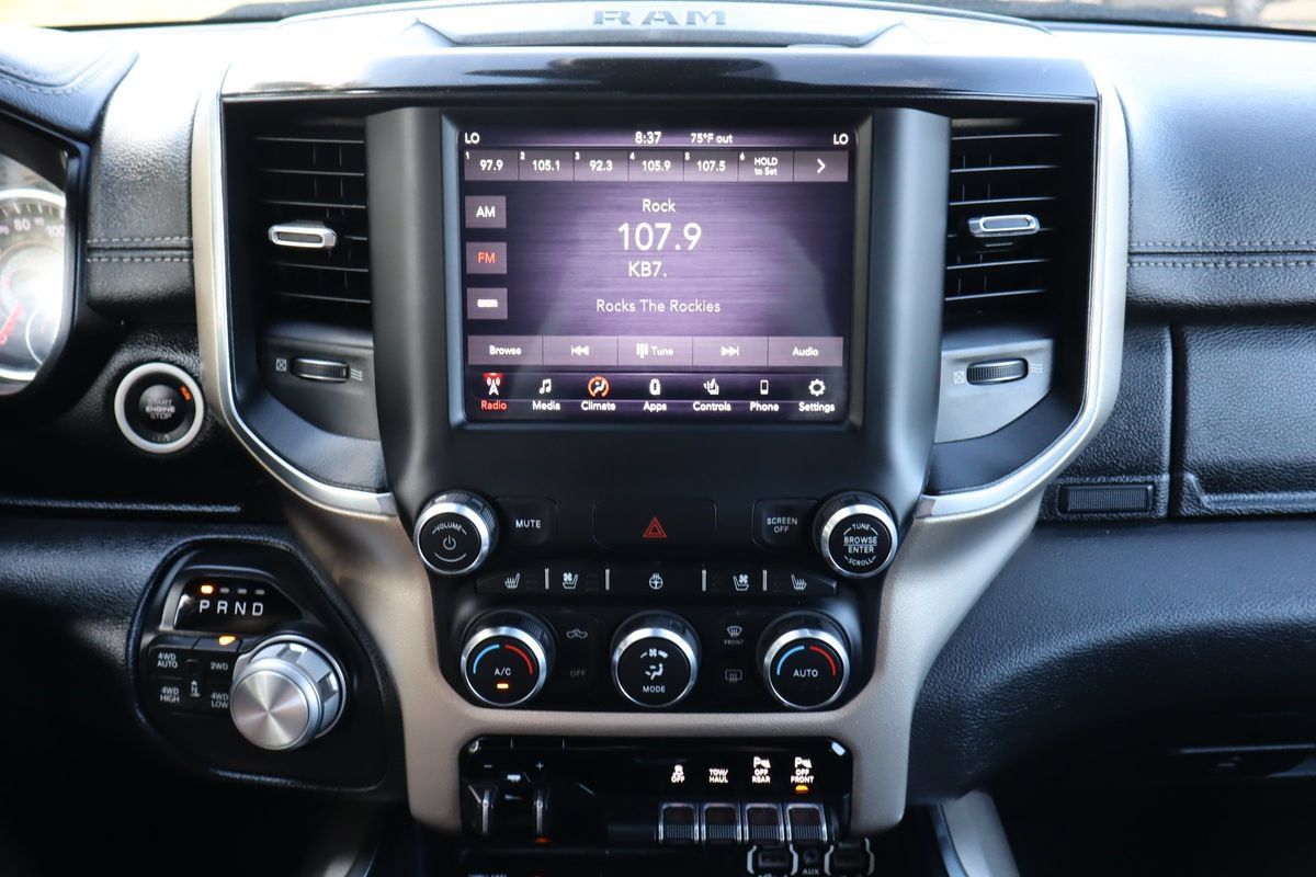 Used 2019 RAM 1500 Laramie w/ Sport Appearance Package AWD/4WD image 33