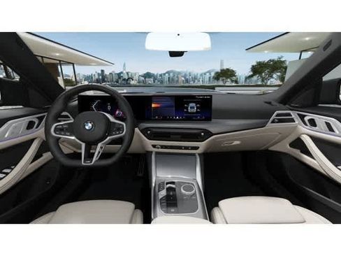 New 2025 BMW i4 xDrive40i image 10