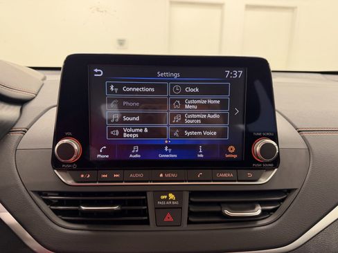 Used 2022 Nissan Altima 2.5 SR image 25