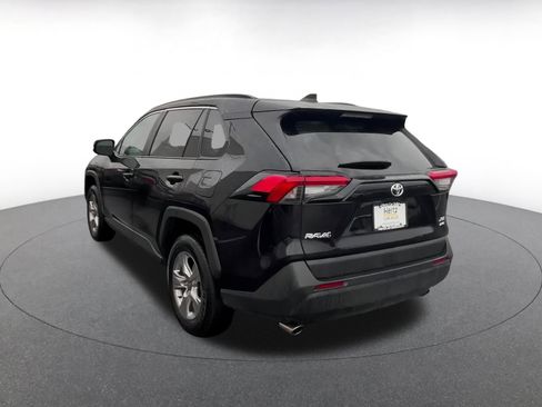 Used 2025 Toyota RAV4 XLE image 11