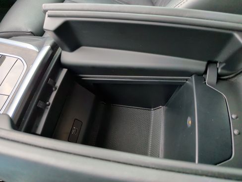 Certified 2023 BMW X5 M50i w/ Executive Package image 21