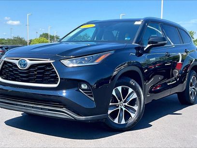 Used 2021 Toyota Highlander XLE