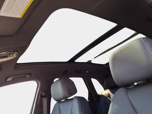 Used 2025 Audi SQ5 Premium Plus w/ Premium Plus Package image 20