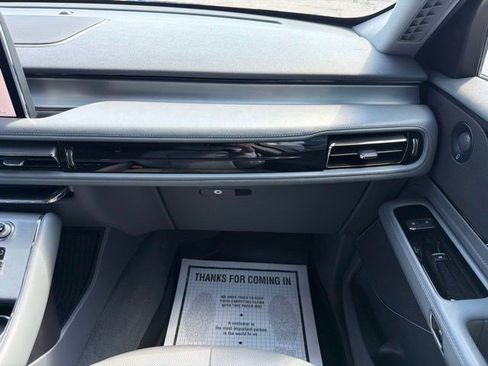 Used 2020 Lincoln Aviator Reserve w/ Elements Package Plus AWD/4WD image 23
