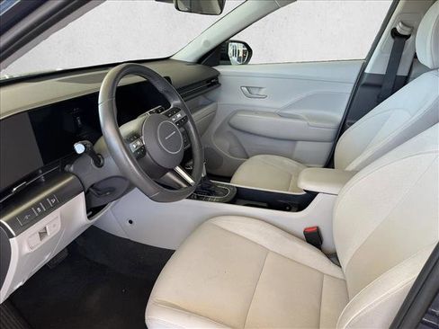 Used 2025 Hyundai Kona SEL AWD/4WD image 9