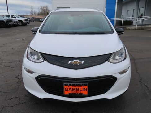 Used 2017 Chevrolet Bolt Premier w/ Driver Confidence II Package image 2