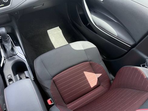 Used 2023 Toyota Corolla SE FWD image 23