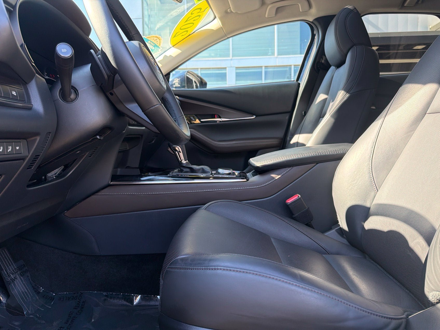 Used 2025 MAZDA CX-30 AWD 2.5 S w/ Premium Package image 6