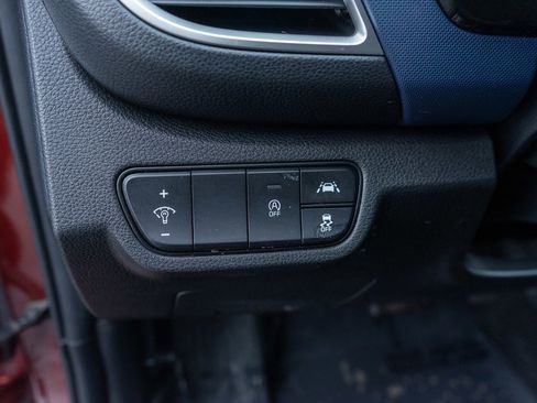 Used 2023 Kia Seltos S w/ Navigation Package image 15